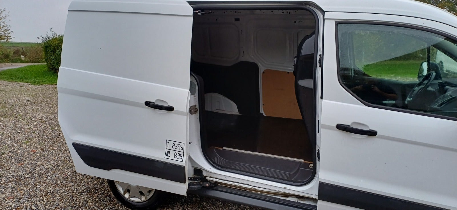 undefined Ford Transit Connect fra 2015