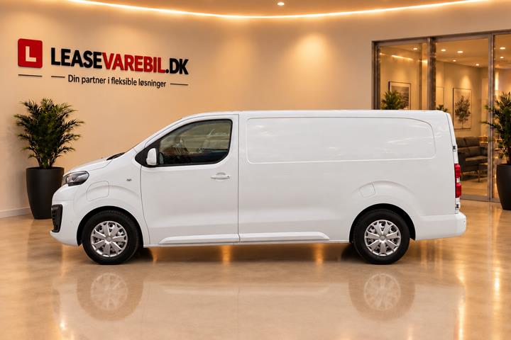 Hvid Peugeot e-Expert fra 2022
