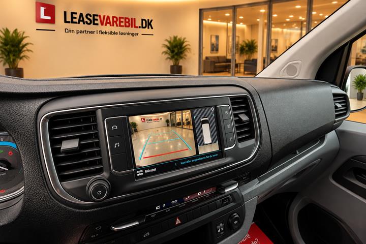 Hvid Peugeot e-Expert fra 2022