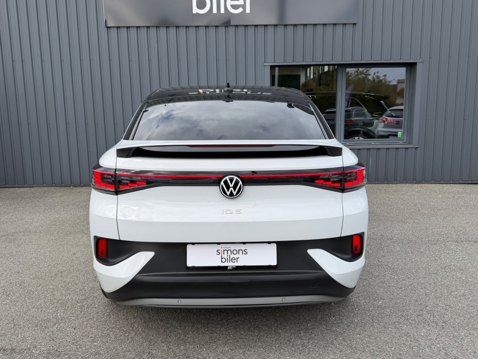 Hvid VW ID.5 fra 2023