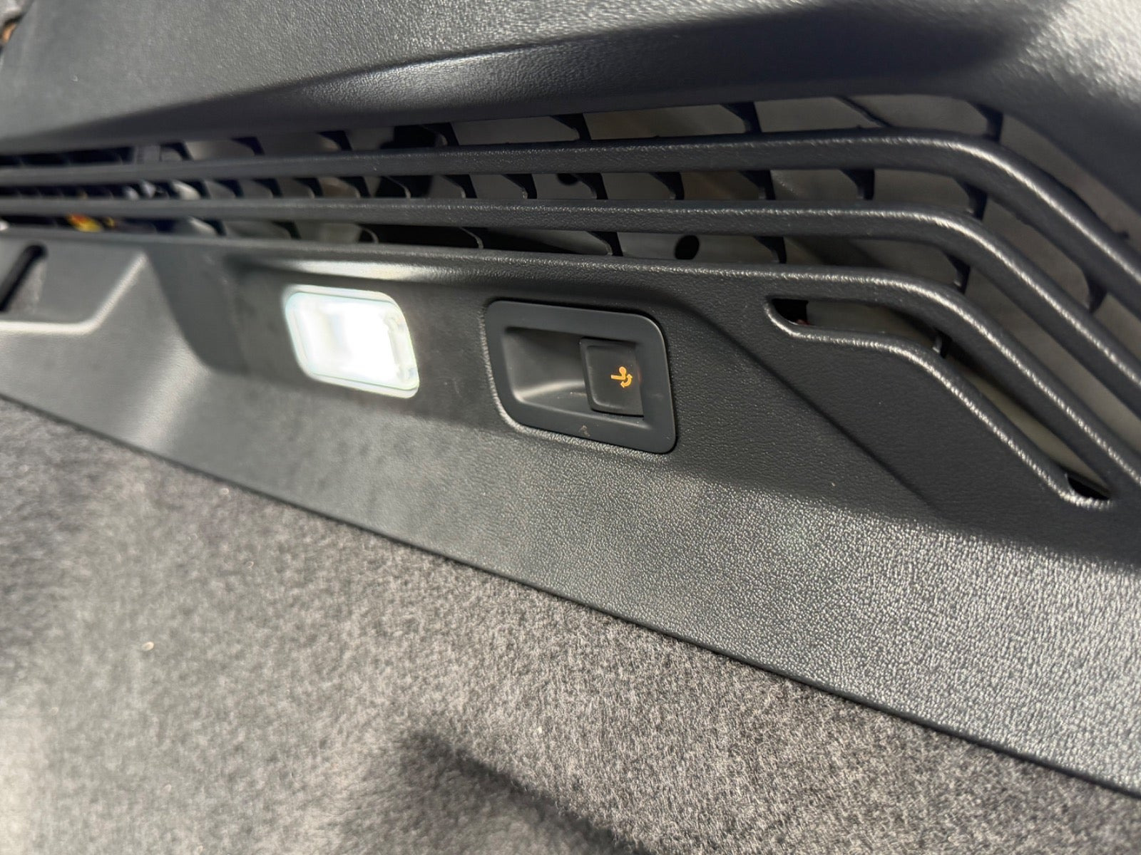 Hvid VW ID.5 fra 2023