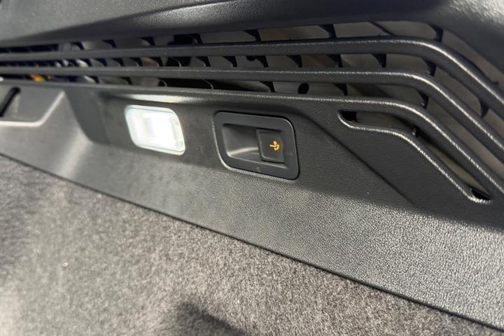 Hvid VW ID.5 fra 2023