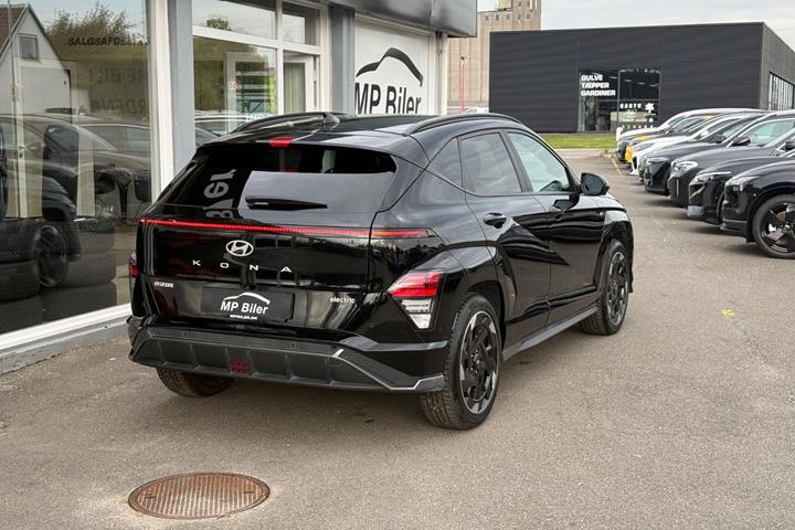 Sort Hyundai Kona fra 2025