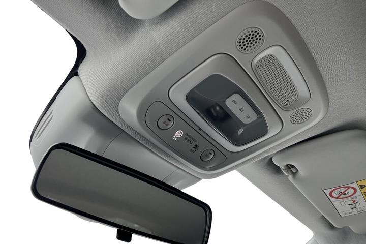 Hvid Fiat 500e fra 2024