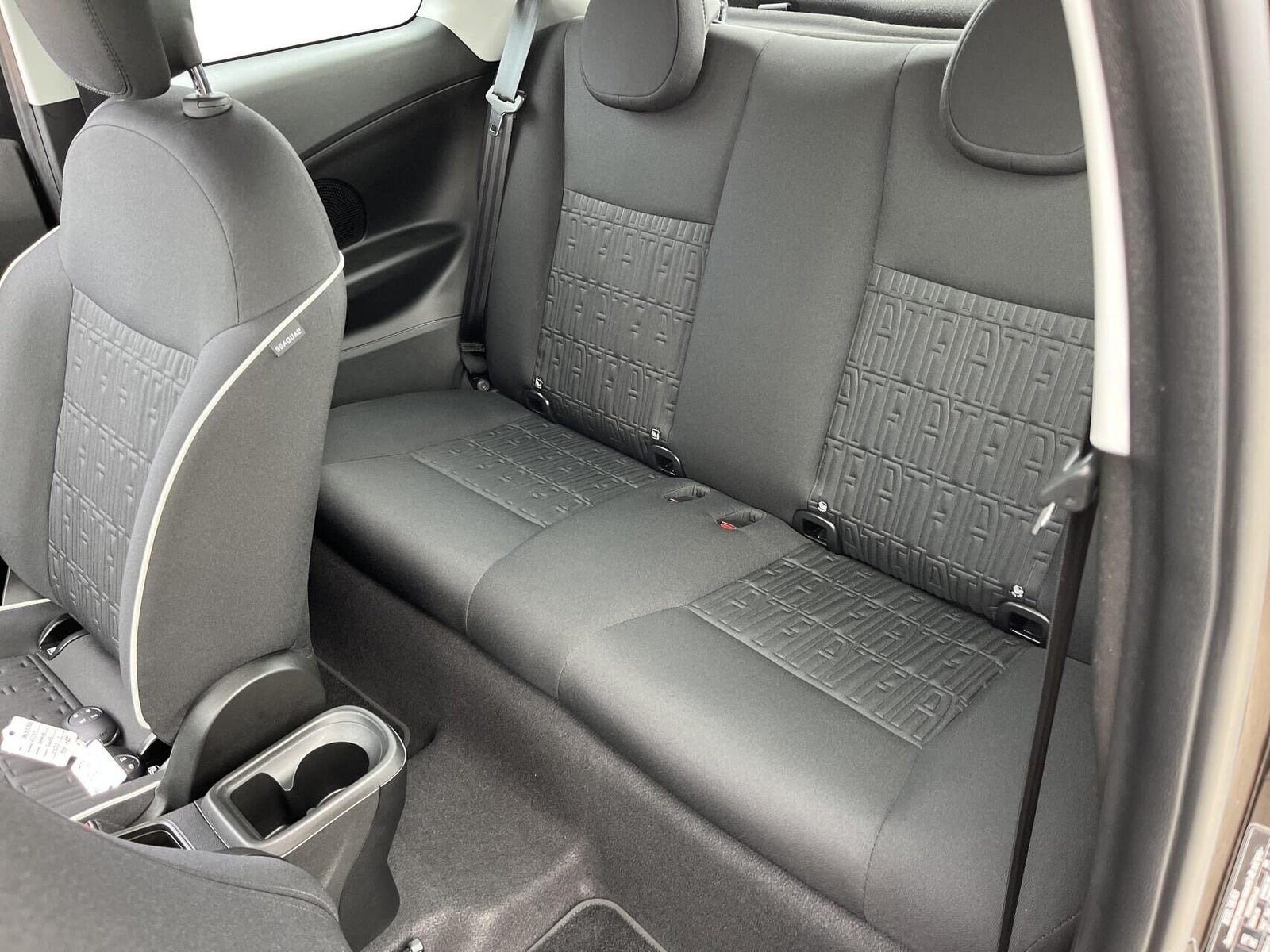 Sort Fiat 500e fra 2023