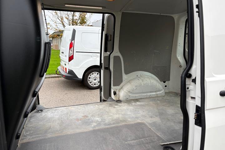 Hvid VW Transporter fra 2017