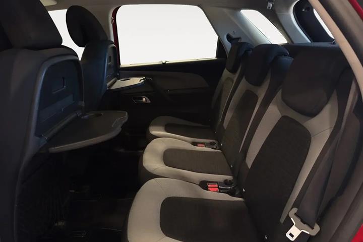 Rød Citroën C4 Picasso fra 2013