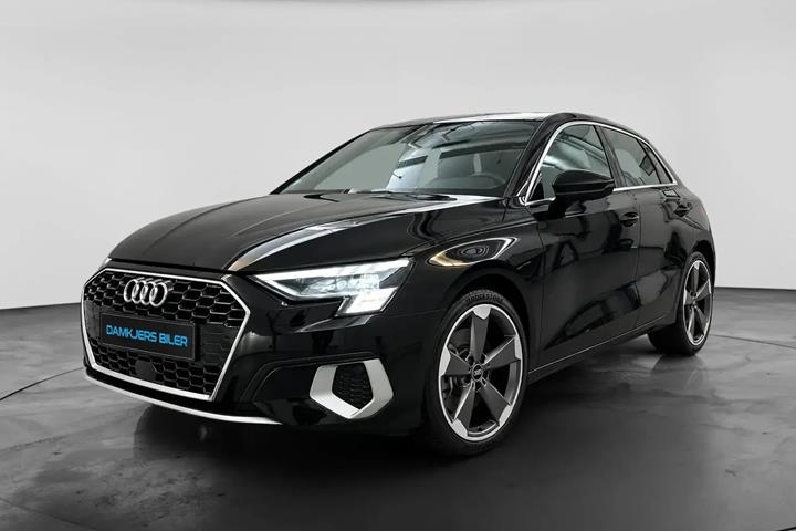 Sort Audi A3 fra 2023 set udefra