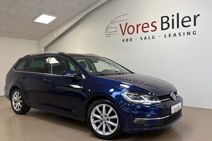 Blå VW Golf VII fra 2018