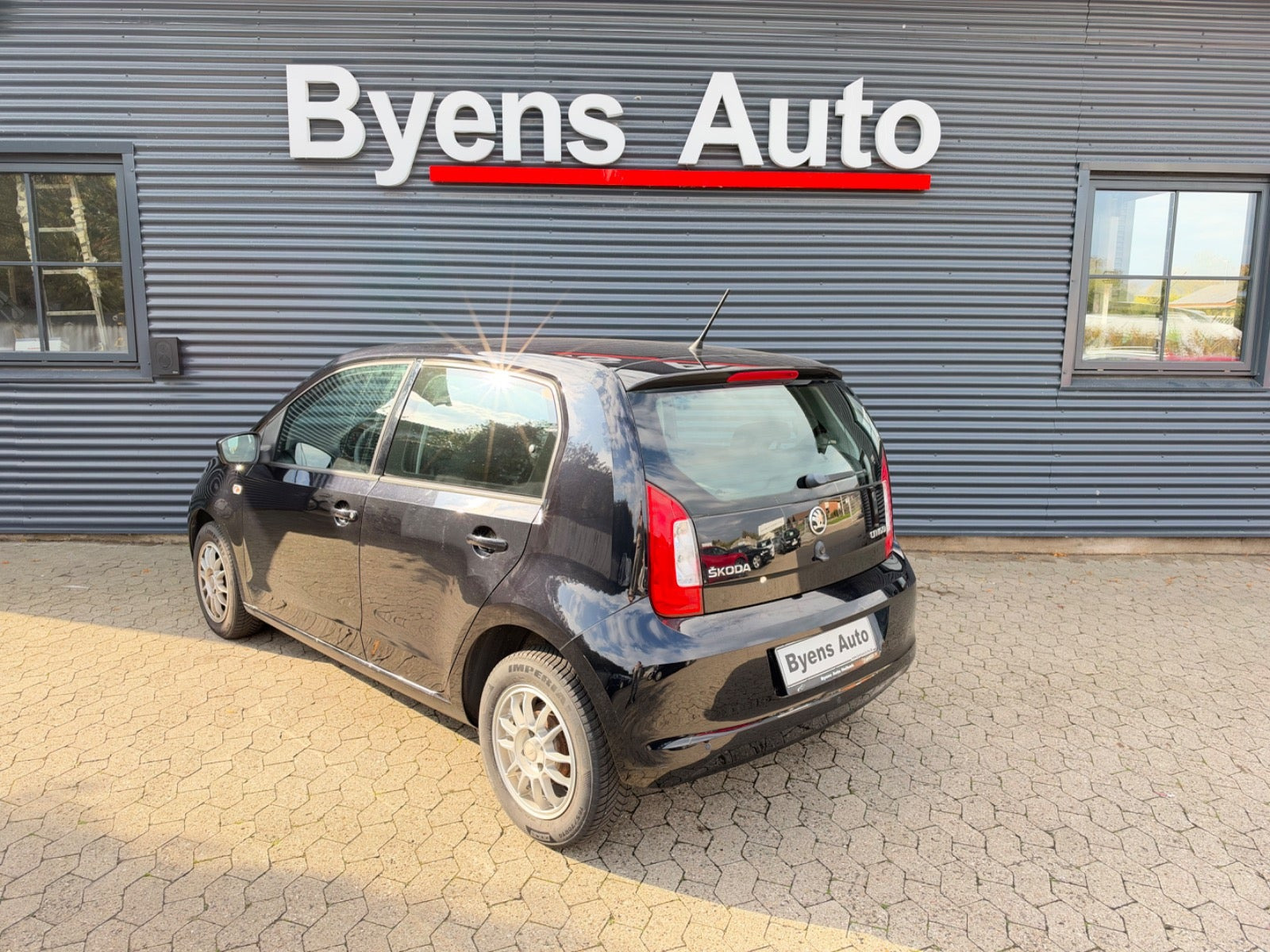 Sort Skoda Citigo fra 2016