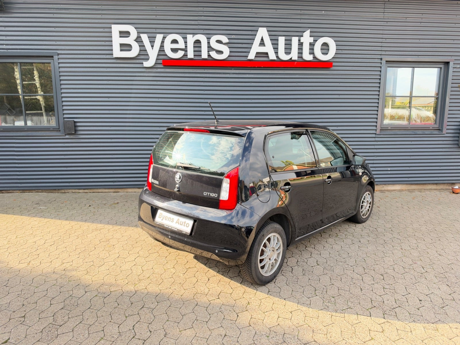 Sort Skoda Citigo fra 2016