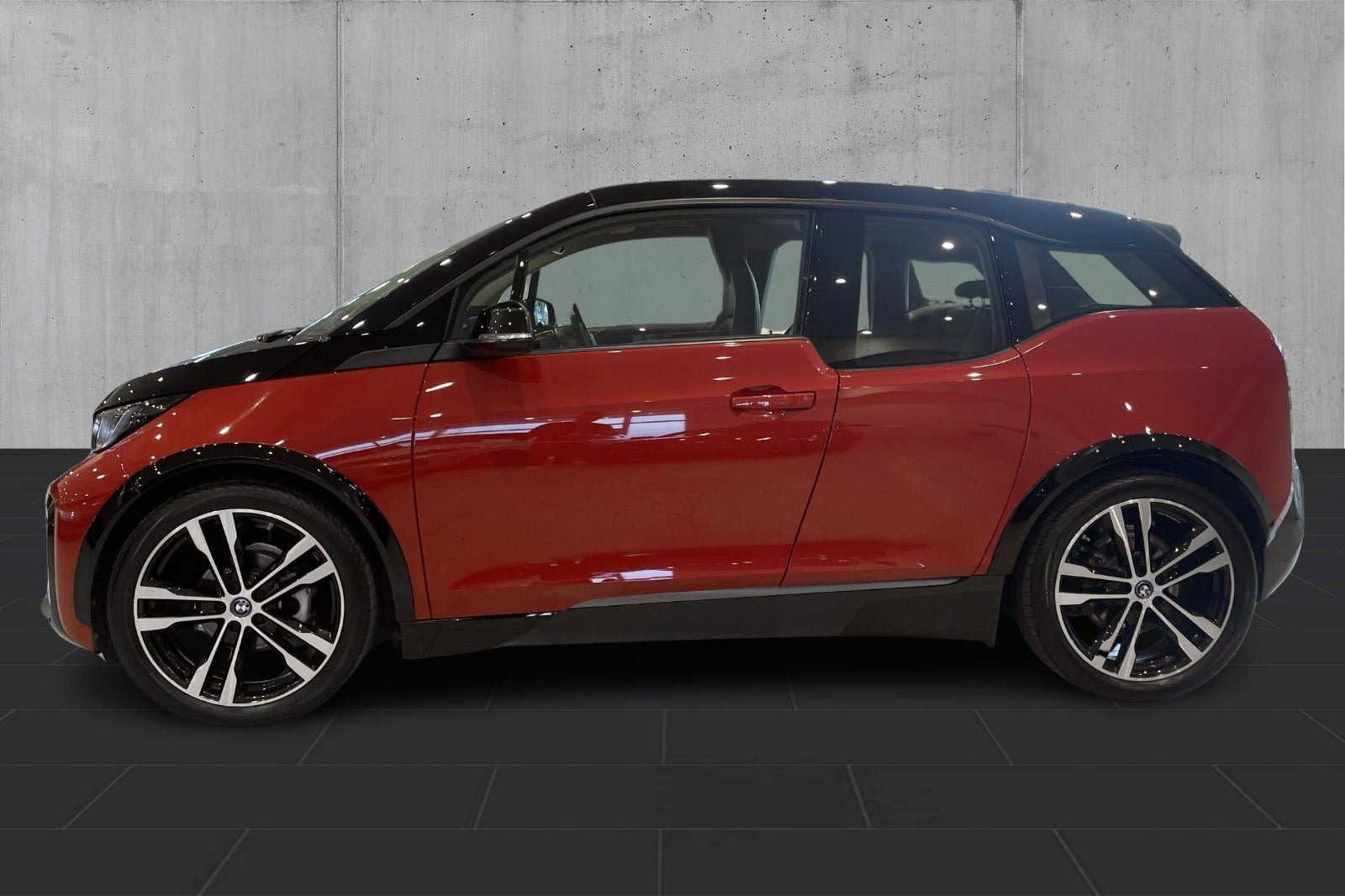 Rød BMW i3s fra 2019