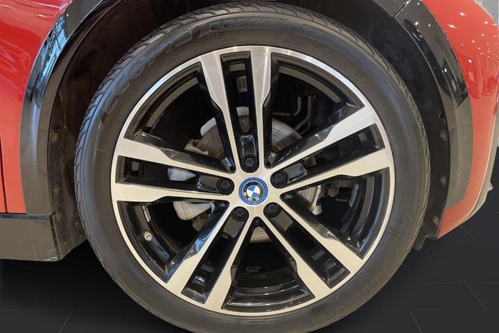 Rød BMW i3s fra 2019