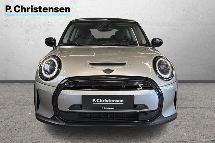 Sølv Mini Cooper SE fra 2023