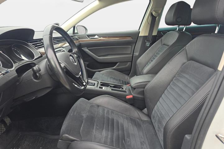 undefined VW Passat fra 2016