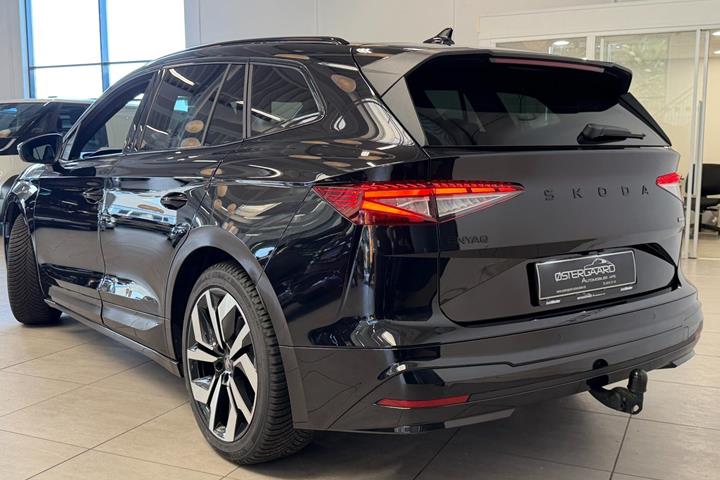 Sort Skoda Enyaq fra 2026