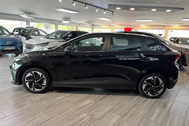 Sort MG MG4 fra 2023