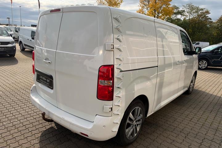Hvid Peugeot e-Expert fra 2021