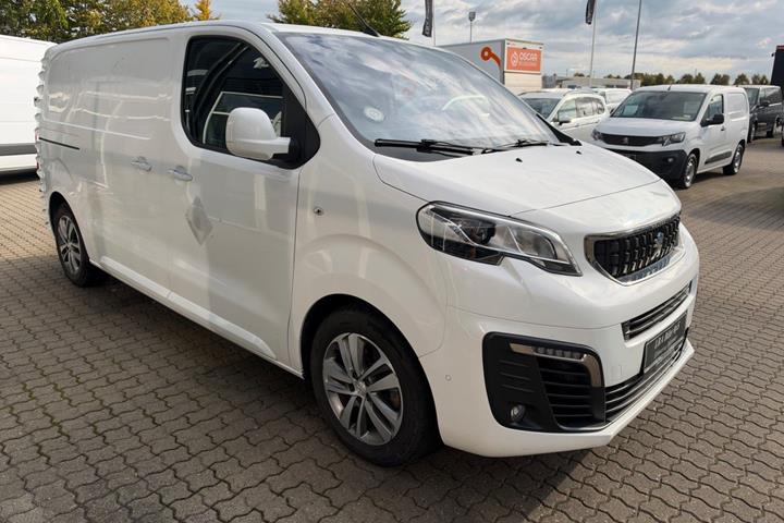 Hvid Peugeot e-Expert fra 2021