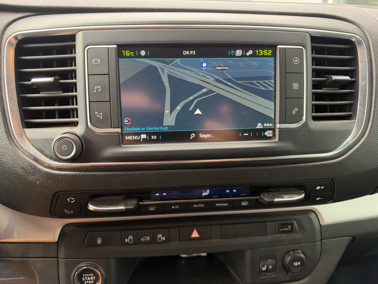 Hvid Peugeot e-Expert fra 2021
