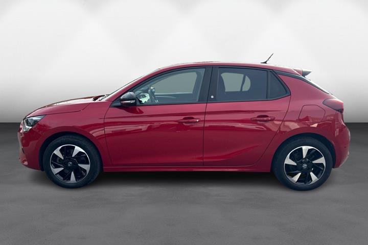 Rød Opel Corsa-e fra 2021