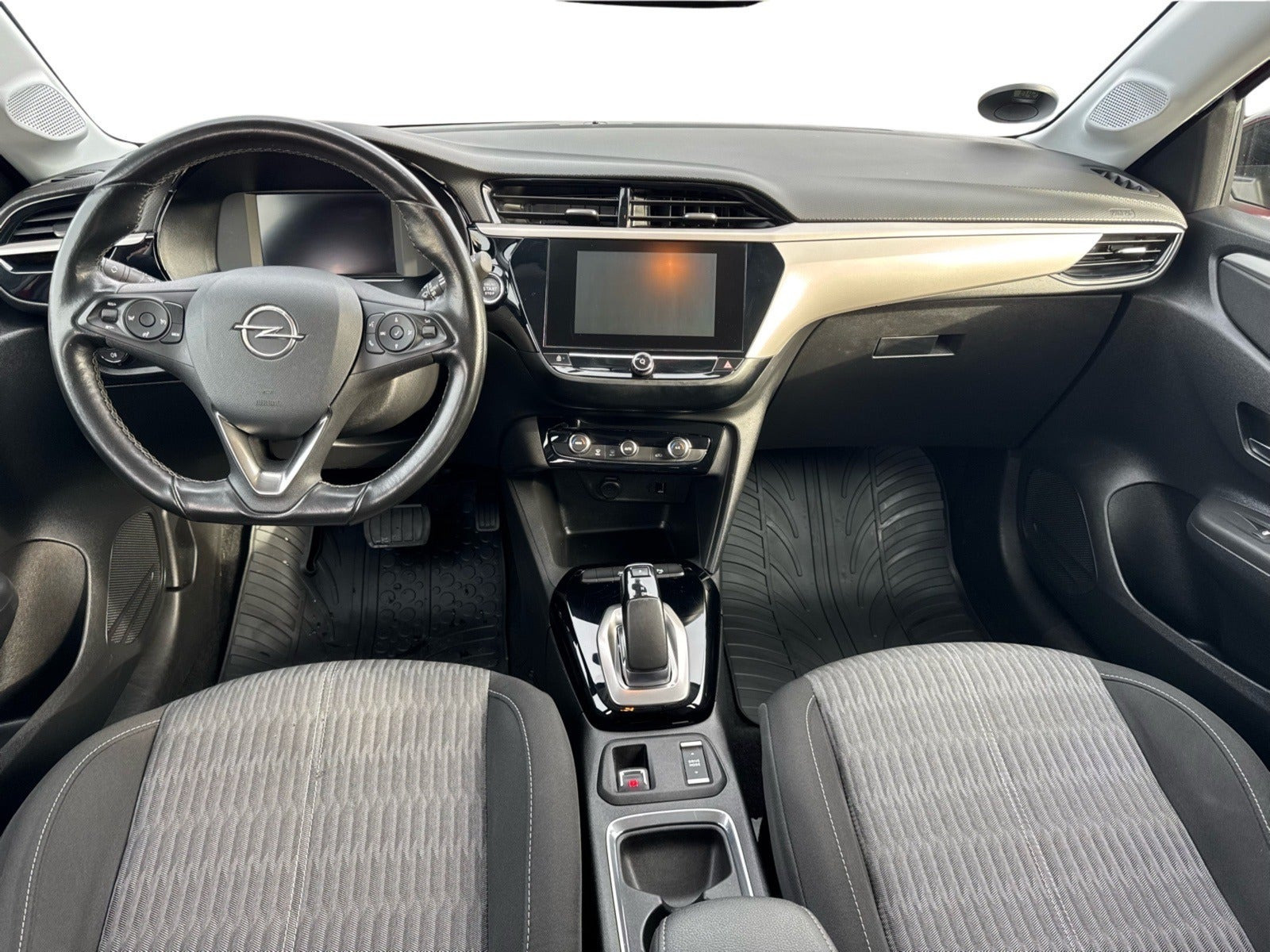 Rød Opel Corsa-e fra 2021