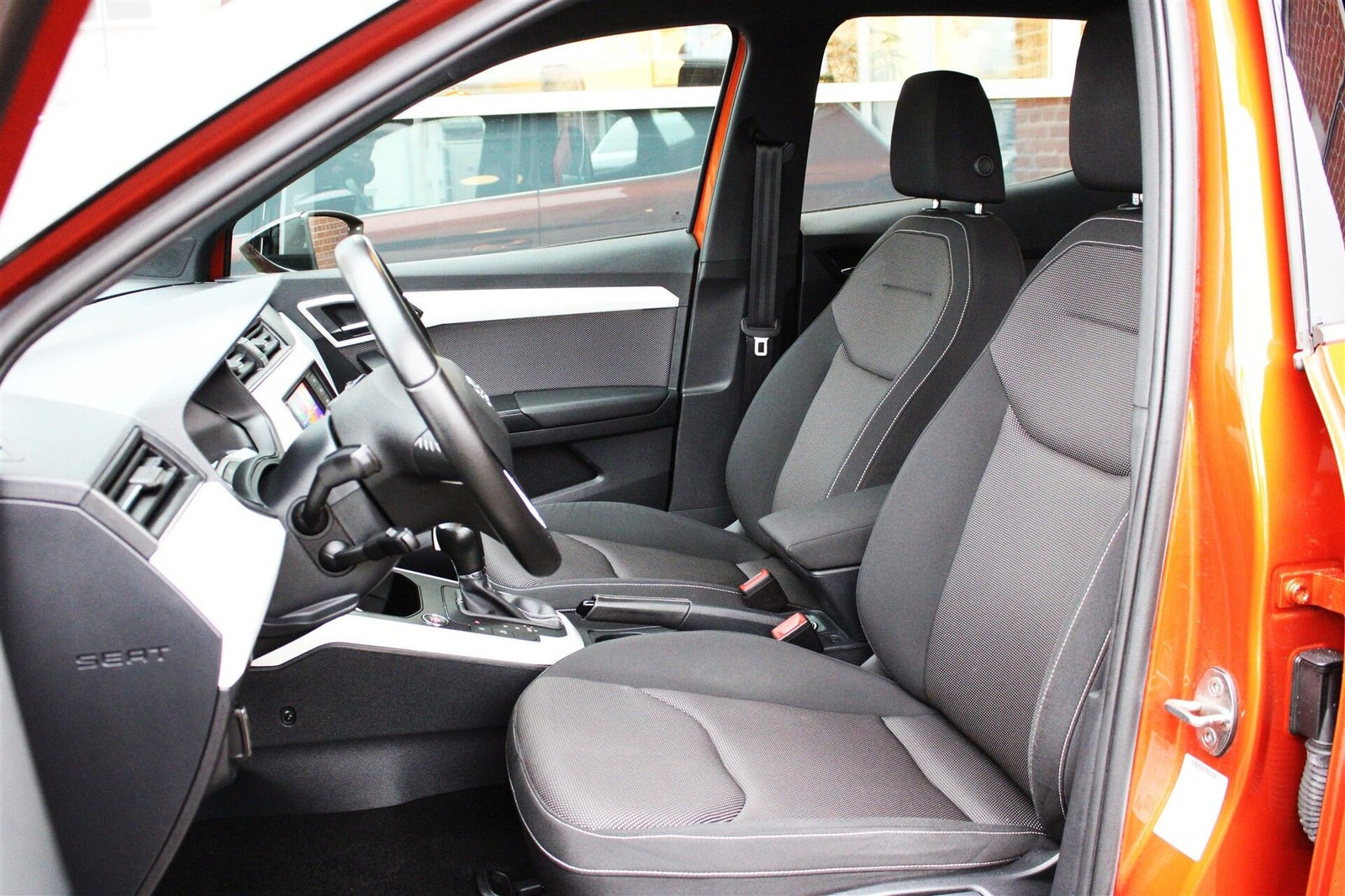 Orange Seat Arona fra 2020