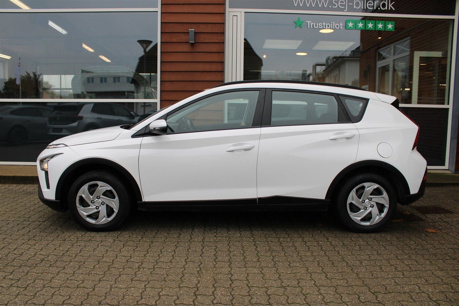 Hvid Hyundai Bayon fra 2022