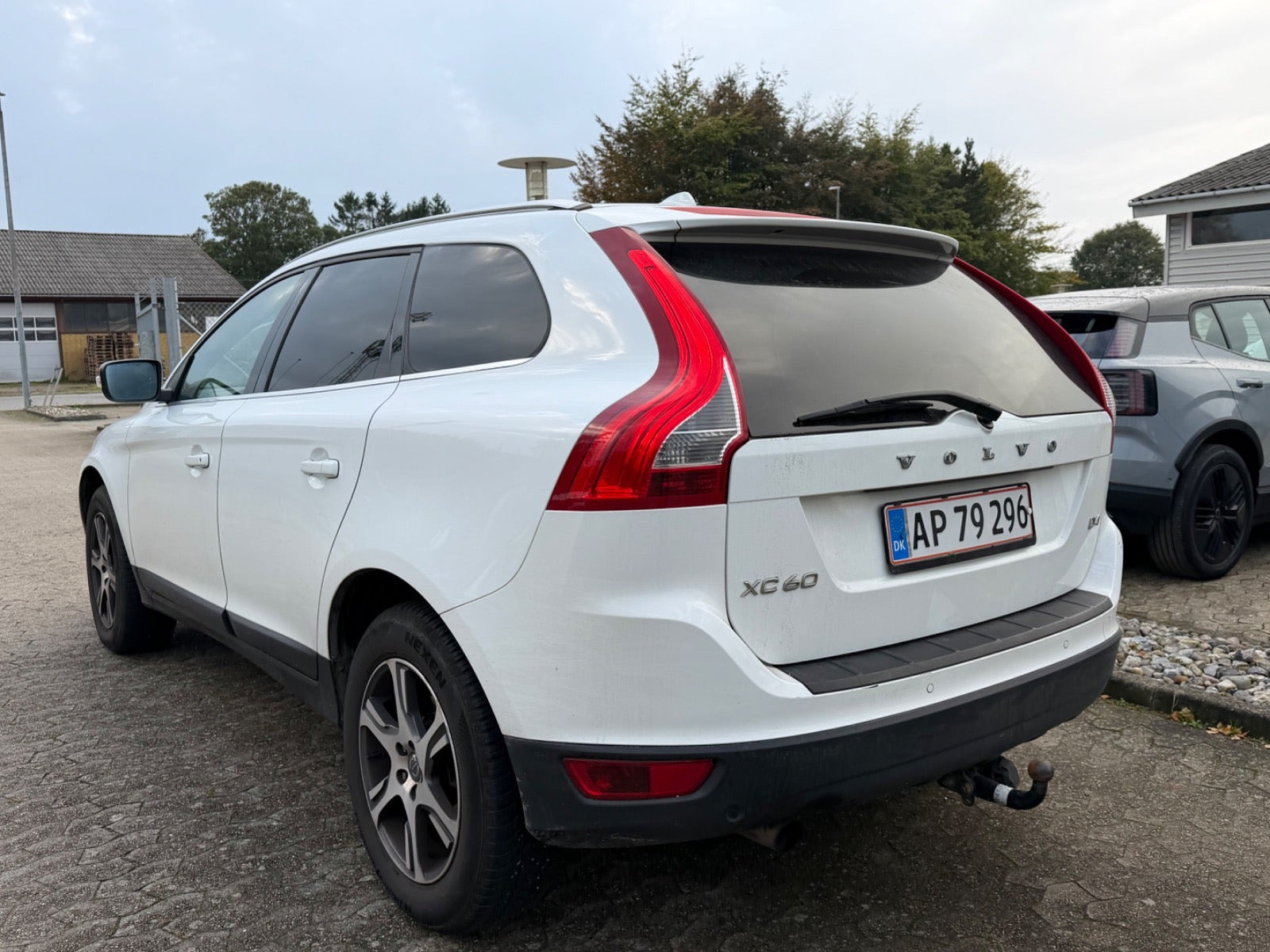 Hvid Volvo XC60 fra 2013
