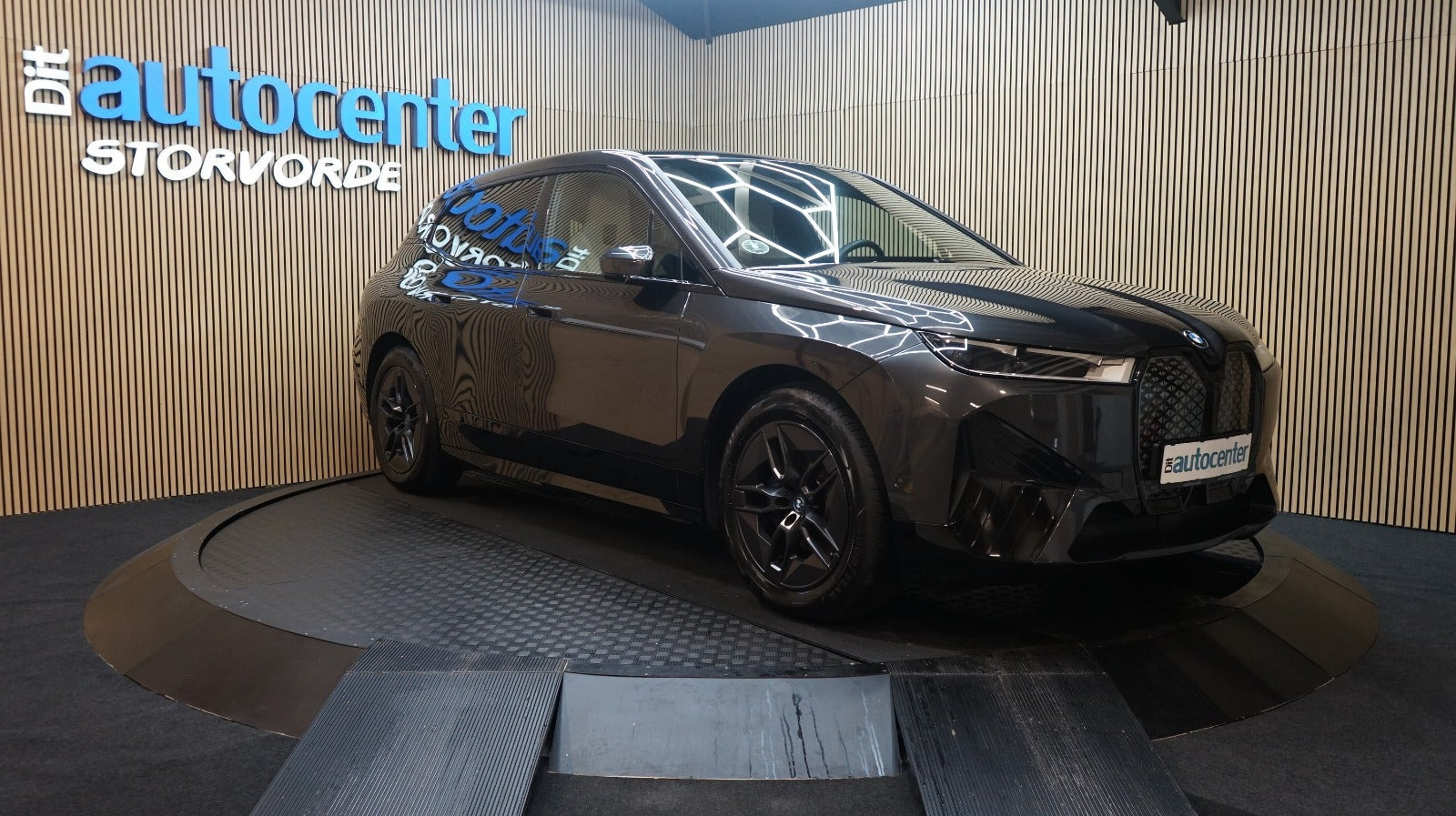 BMW iX xDrive40 Sport Line