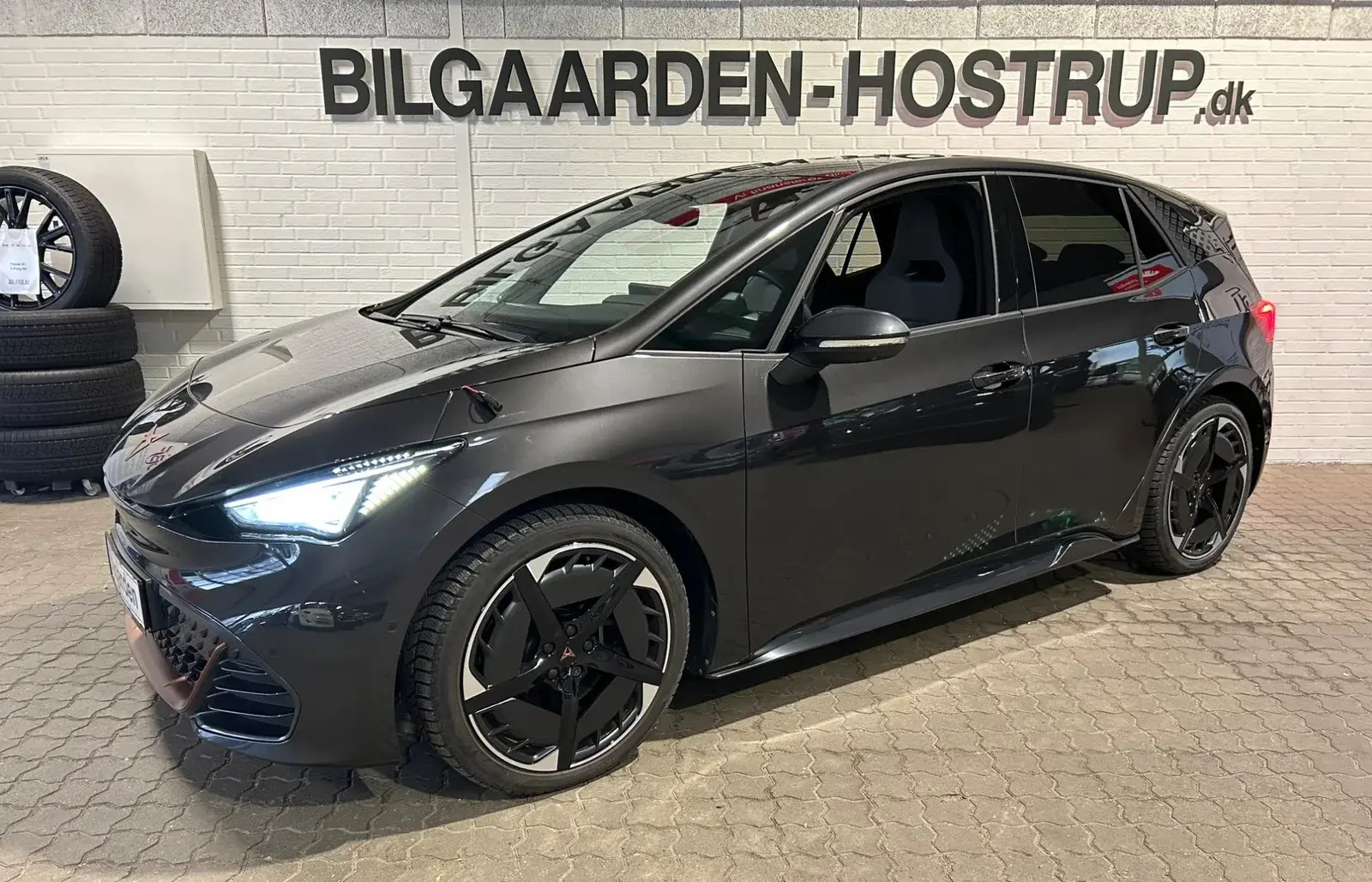Sort Cupra Born fra 2024