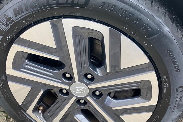 undefined Hyundai Kona fra 2022