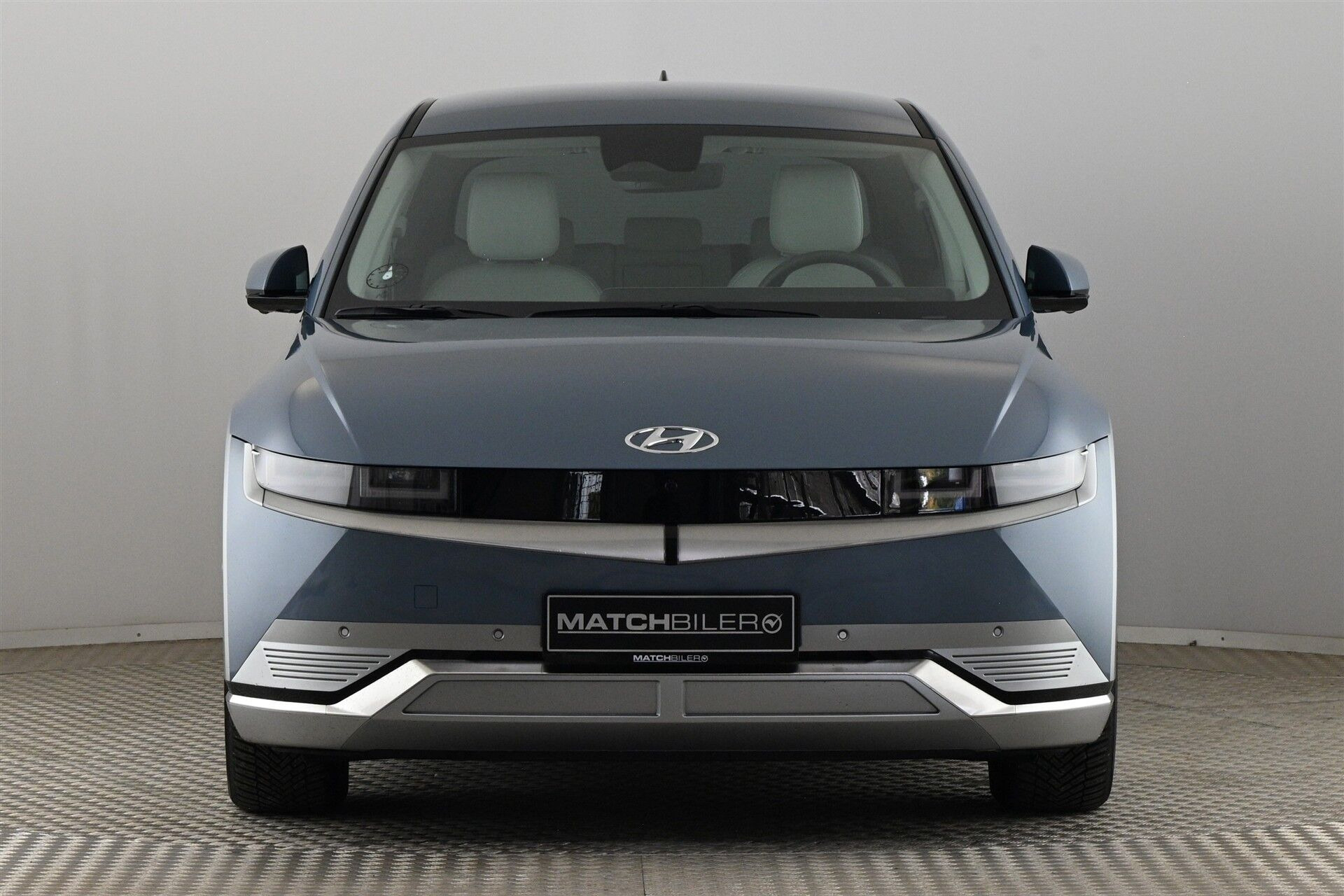 Blå Hyundai Ioniq 5 fra 2022
