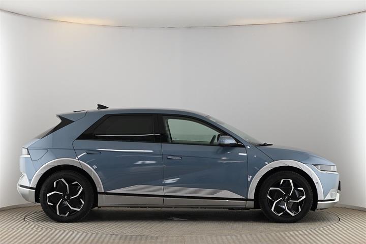 Blå Hyundai Ioniq 5 fra 2022