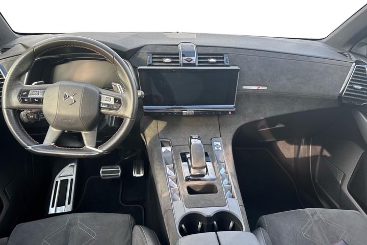 Hvid DS DS 7 CrossBack fra 2022