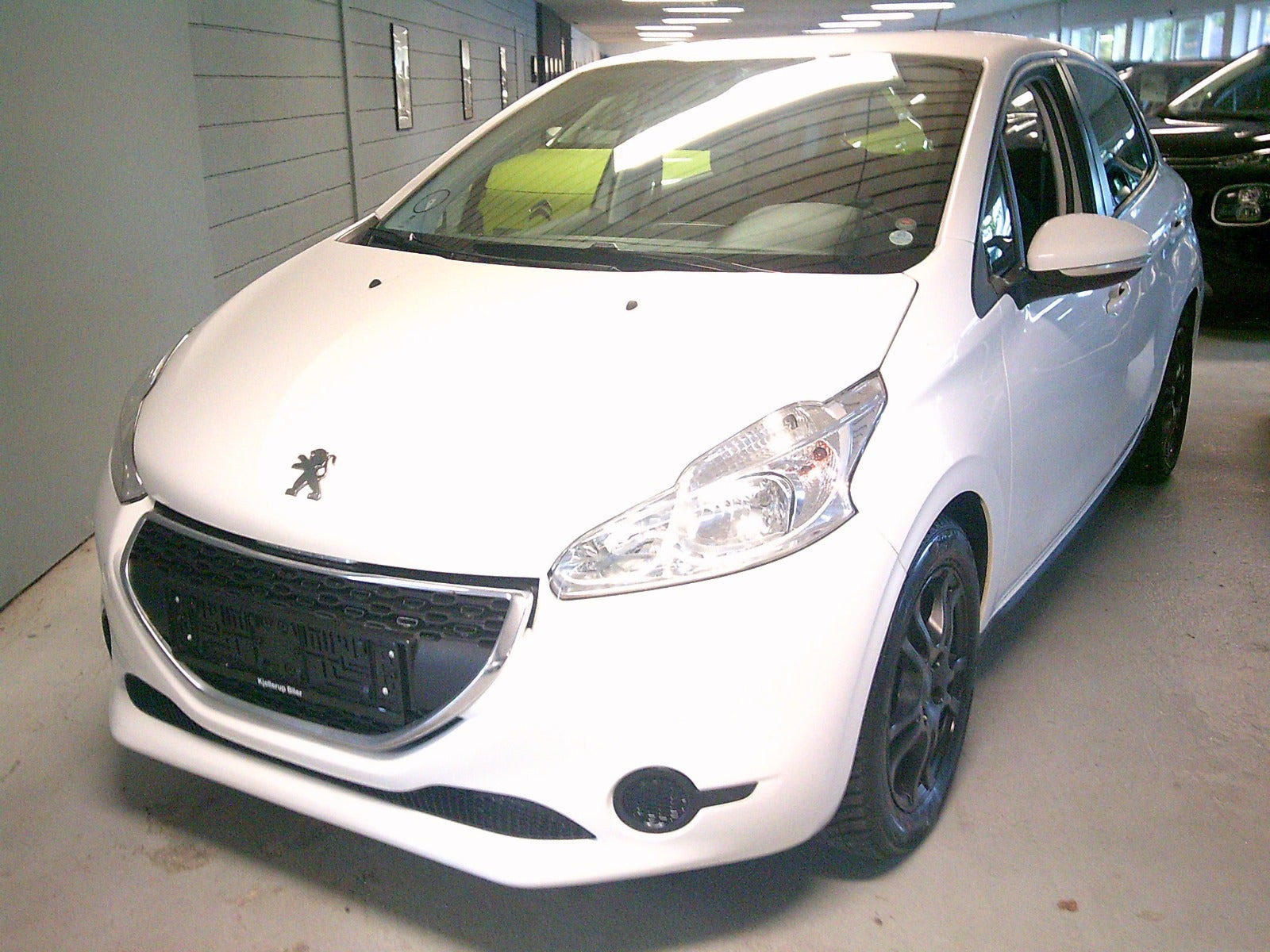 Peugeot 208 1,2 VTi 82 Active