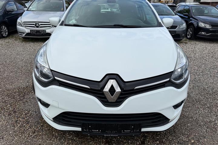 Hvid Renault Clio IV fra 2016