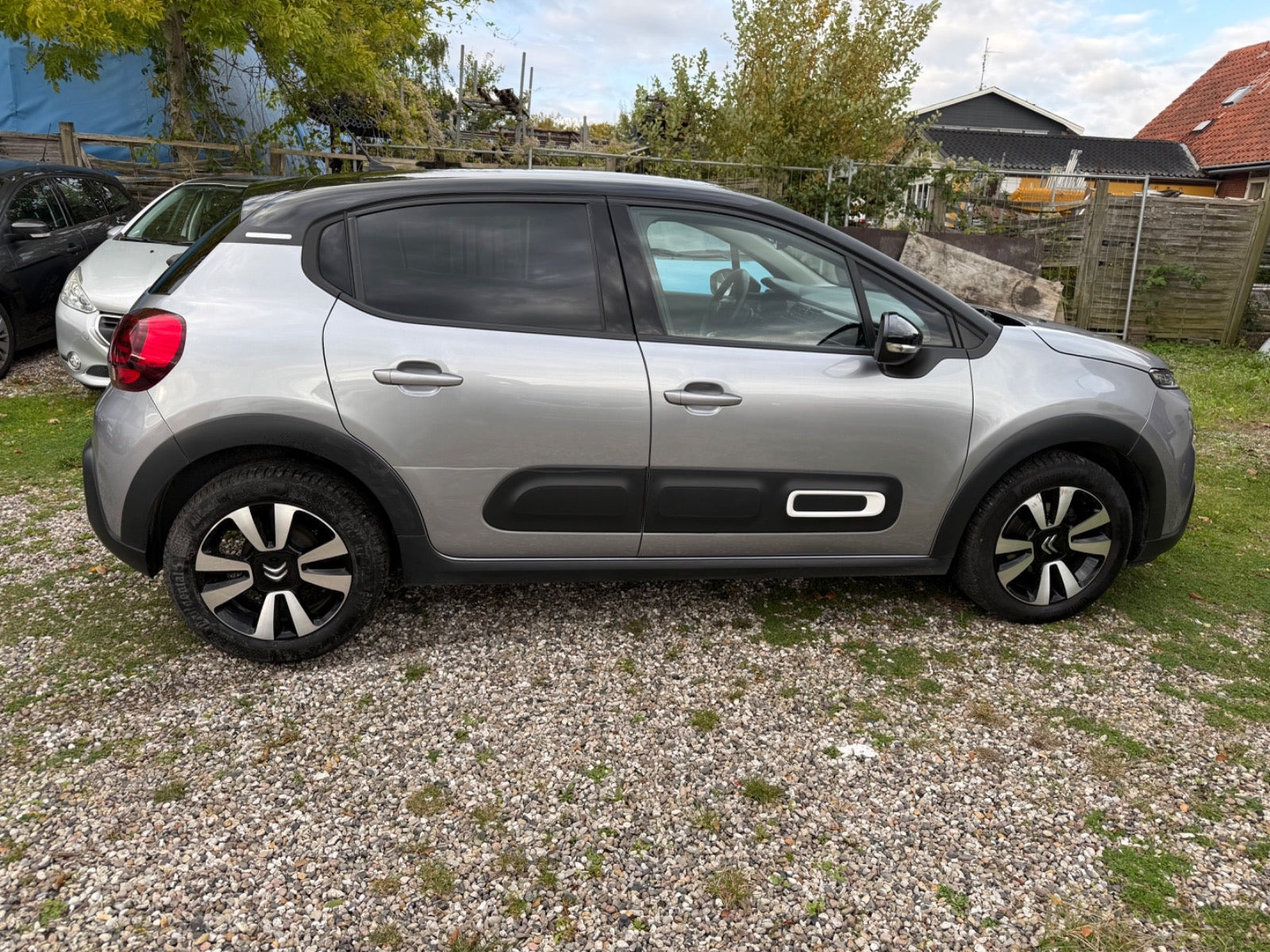 Grå Citroën C3 fra 2021