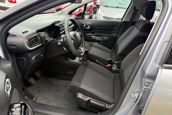 Grå Citroën C3 fra 2021