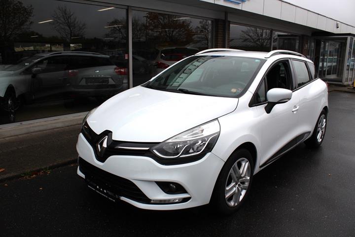 Hvid Renault Clio IV fra 2017