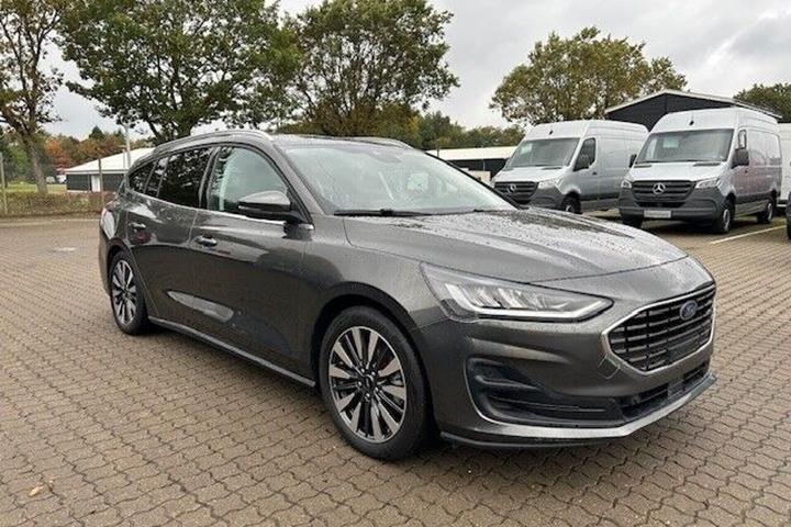 Grå Ford Focus fra 2024