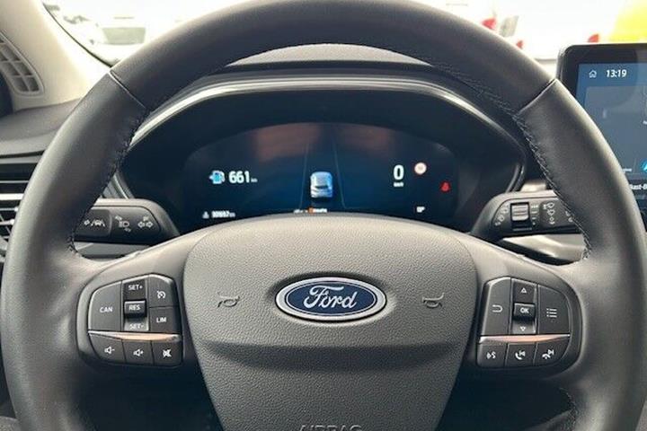 Grå Ford Focus fra 2024