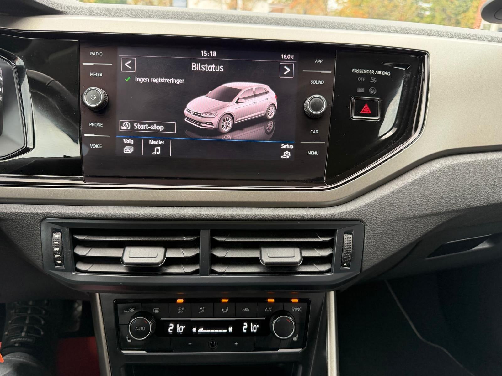 Hvid VW Polo fra 2020