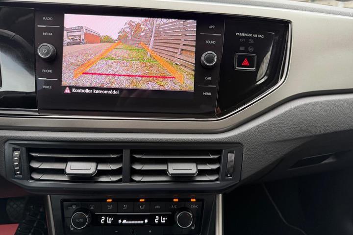 Hvid VW Polo fra 2020