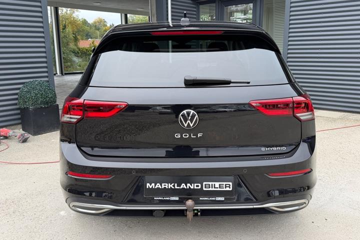 Sort VW Golf VIII fra 2021