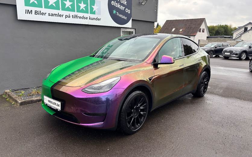 Tesla Model Y Long Range AWD