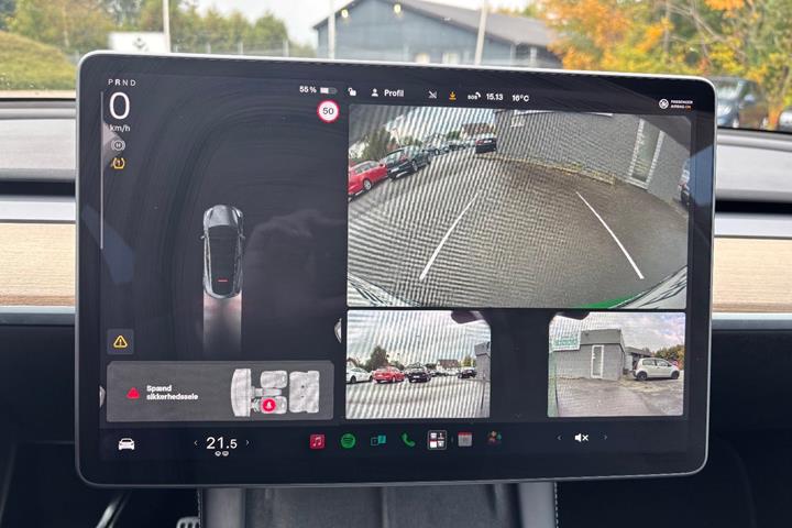 undefined Tesla Model Y fra 2021