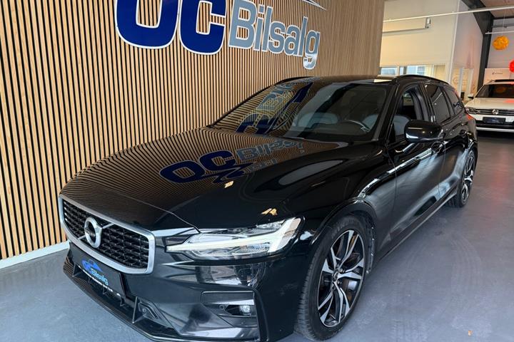 Sort Volvo V60 fra 2020