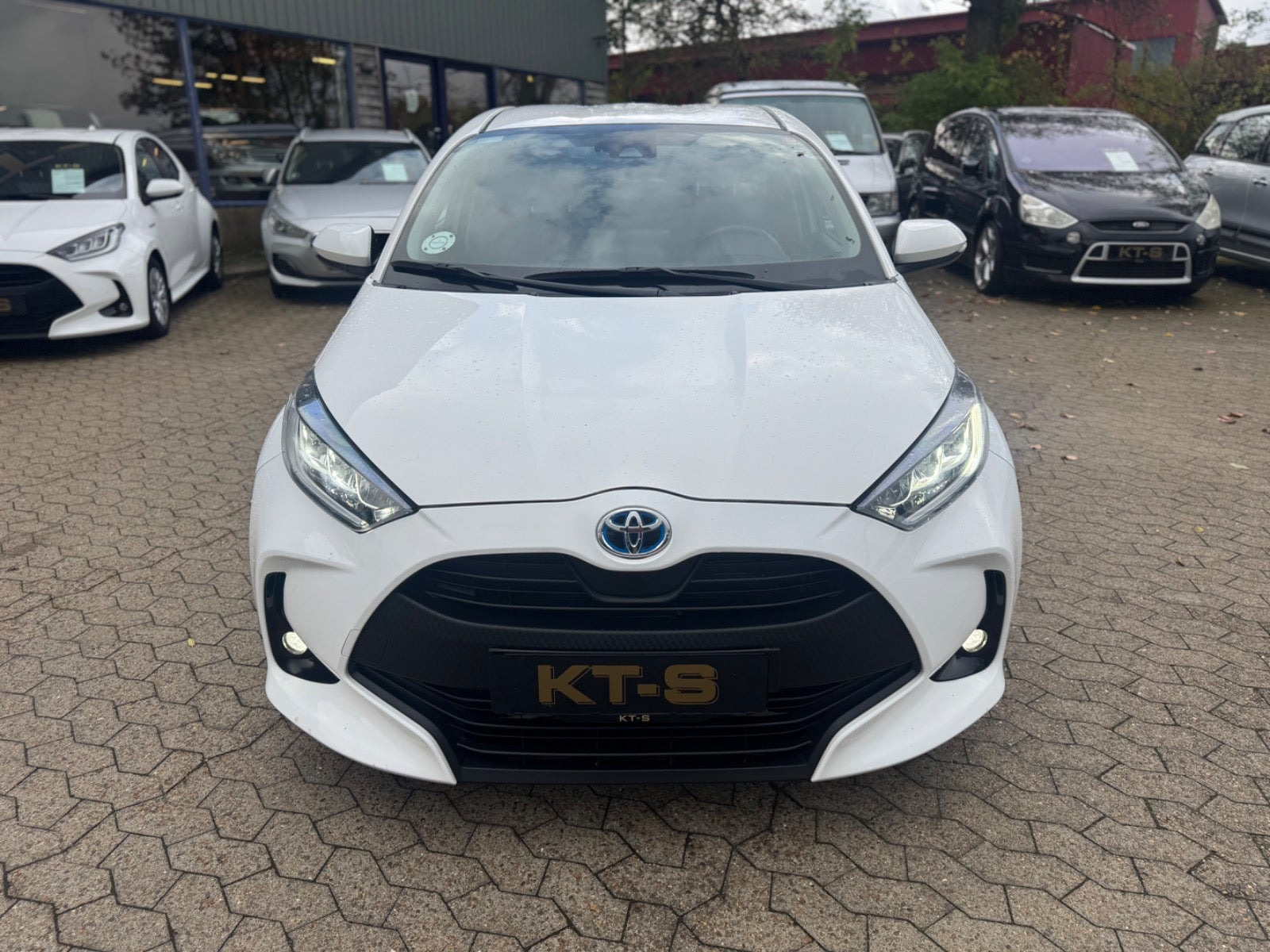 undefined Toyota Yaris fra 2021