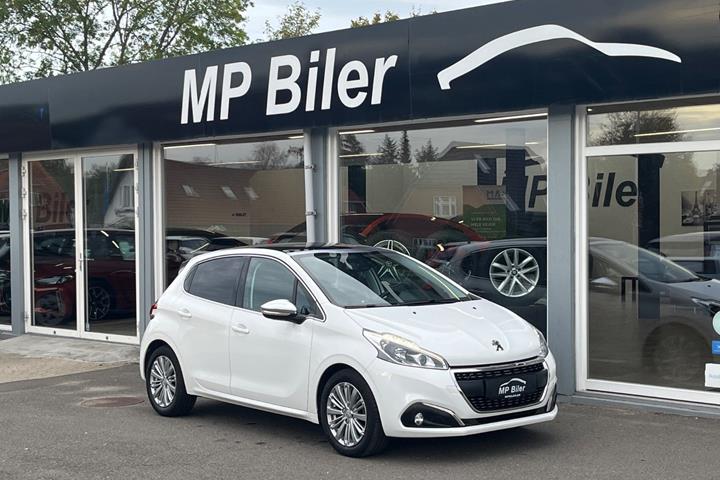 Hvid Peugeot 208 fra 2018